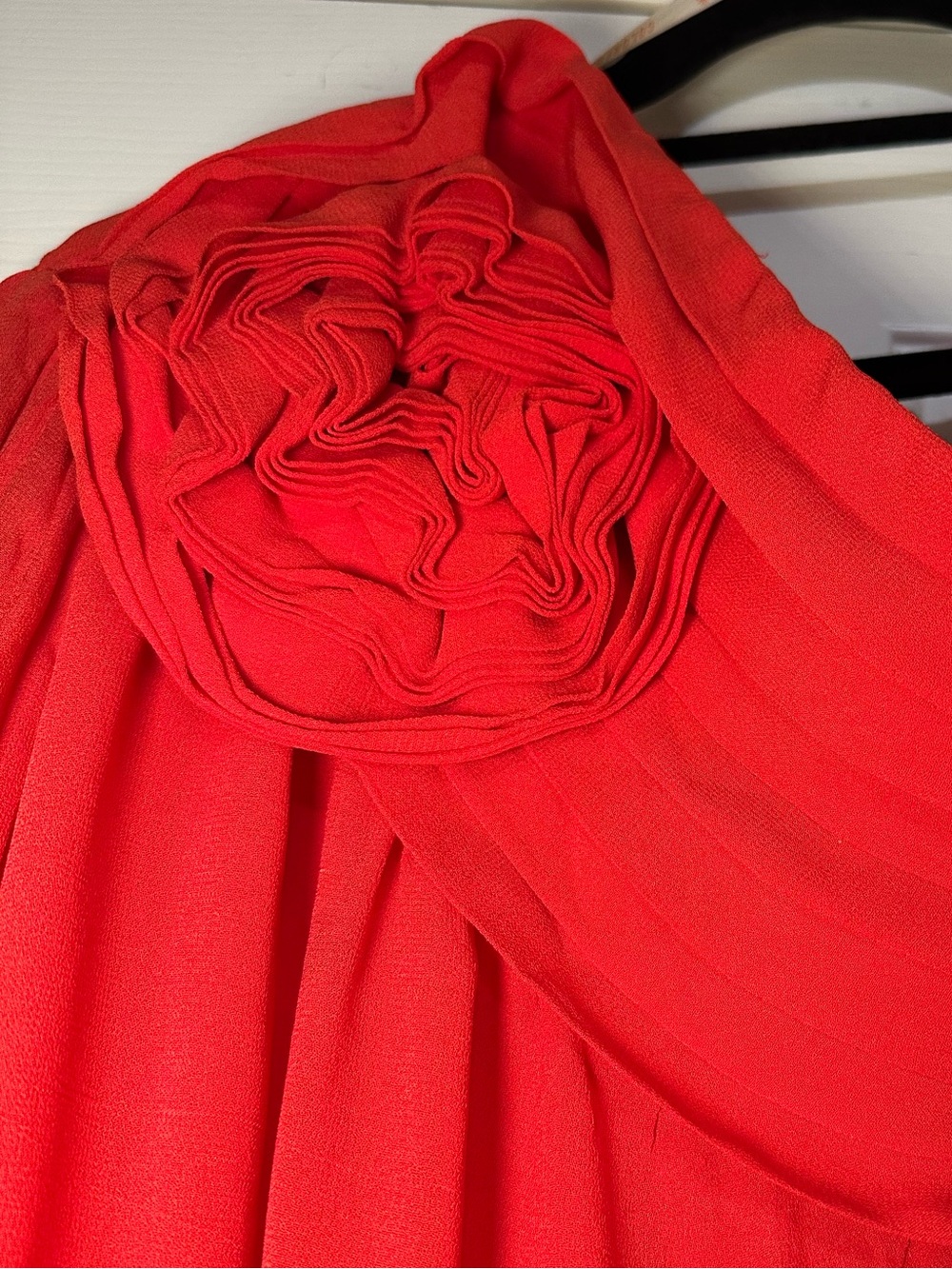 FARM Rio Rose One Shoulder Rosette Pleated Chiffon Blouse Coral Red Size M - Picture 8 of 15